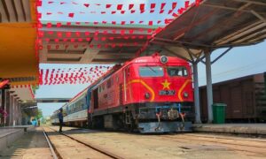 Hỗ trợ và ưu đãi từ ngành đường sắt